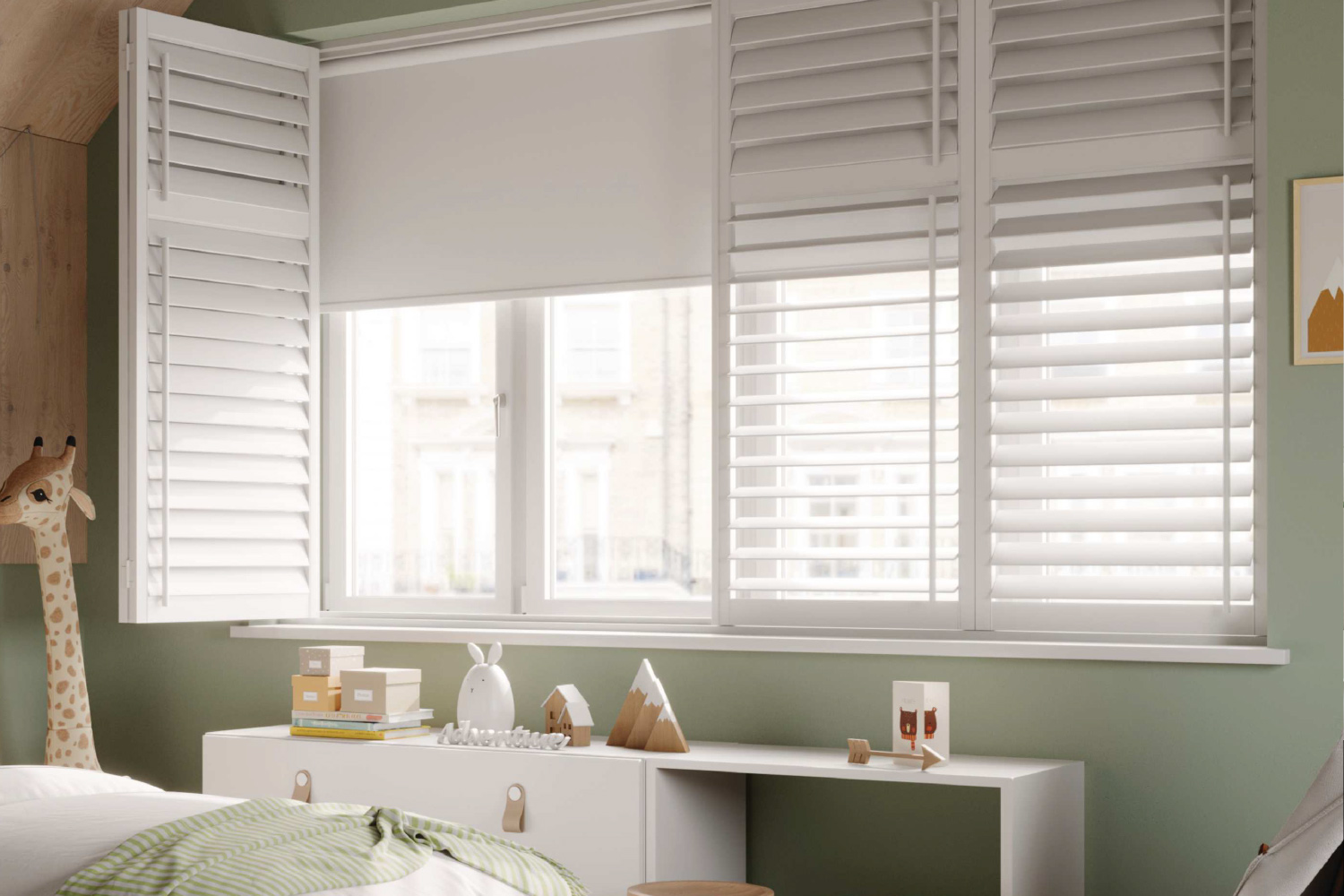 Integrated Blackout Blind